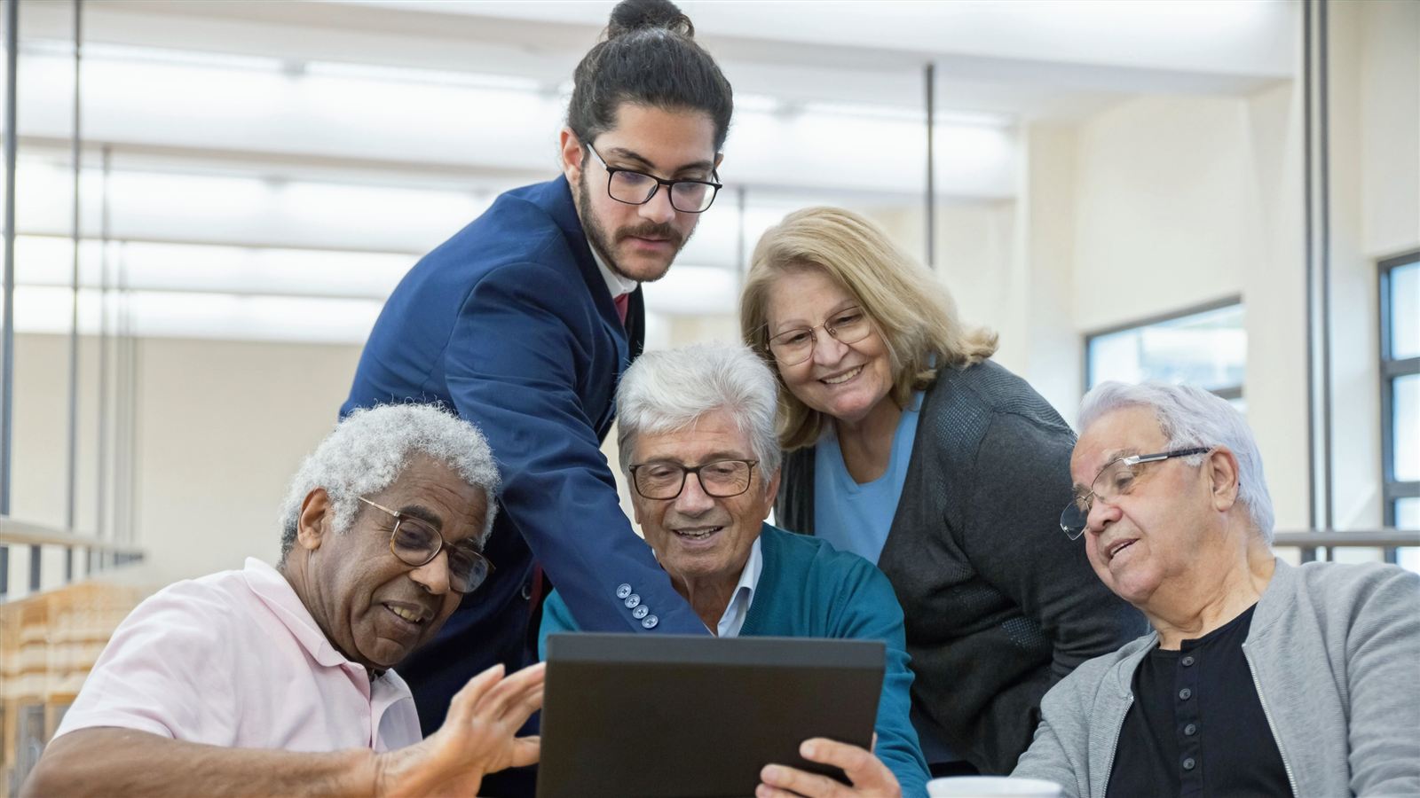 Senior Express team member assisting a client